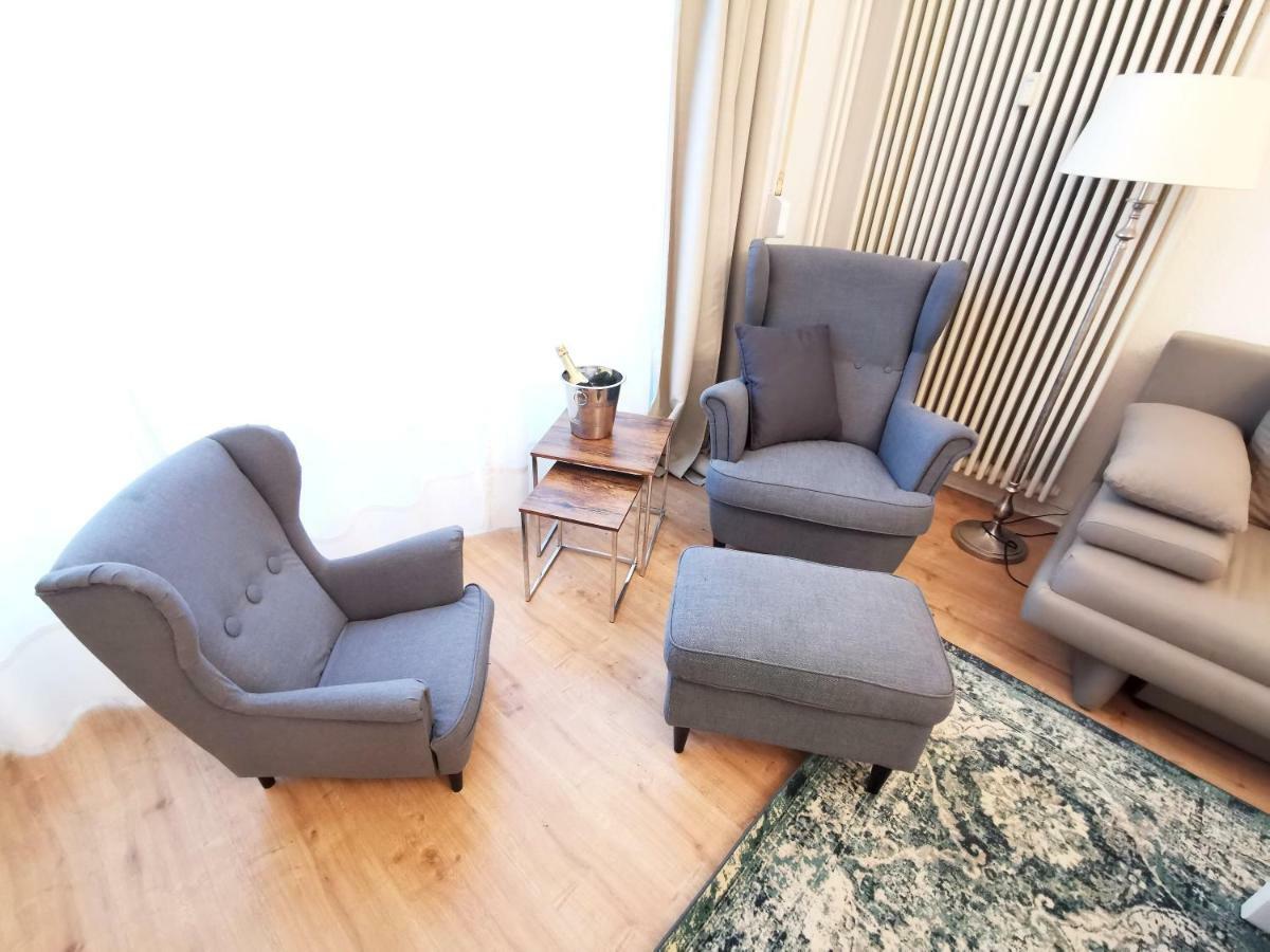 Kvh By Rockchair Apartments L Superhost Status L Boxspringbett Am Schloss Charlottenburg Welcomes You! برلين المظهر الخارجي الصورة