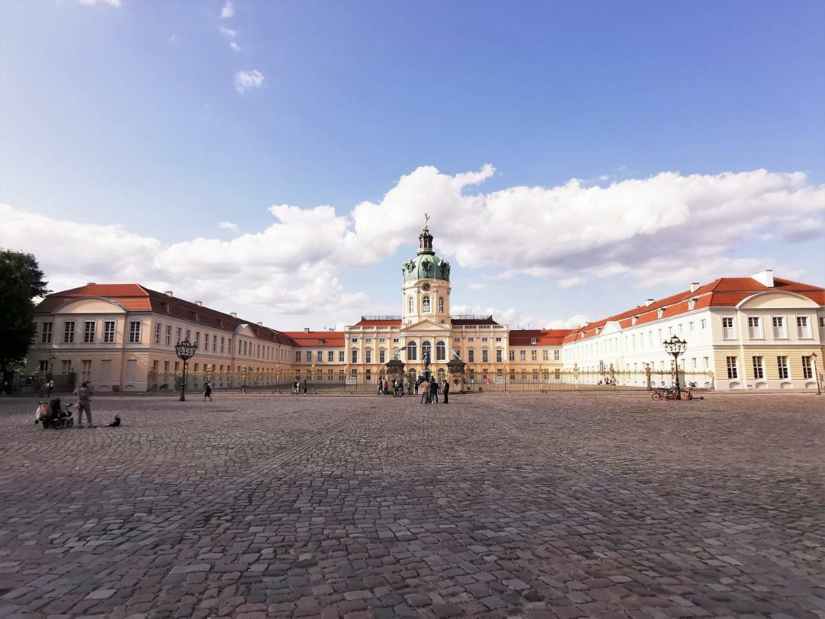 Kvh By Rockchair Apartments L Superhost Status L Boxspringbett Am Schloss Charlottenburg Welcomes You! برلين المظهر الخارجي الصورة